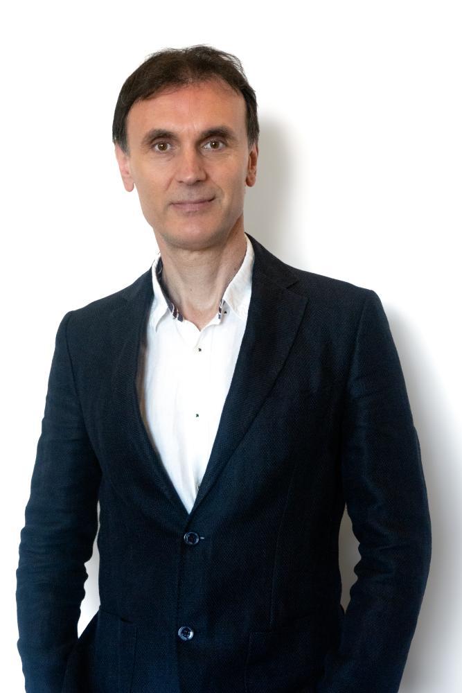 Imagen CRESPO ANNOUNCES THE APPOINTMENT OF JORGE MIRA, PROFESSOR IN THE DEPARTMENT OF APPLIED PHYSICS AT THE USC, TO THE ENCOMENDA DO COCIDO